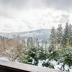 Lipno Pearl Vyhlidka 伏尔塔瓦河畔利普诺